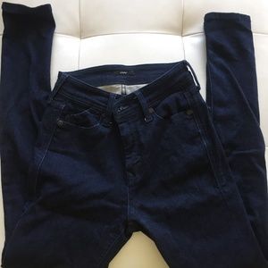 emoda navy skinny jeans fits size 24-25